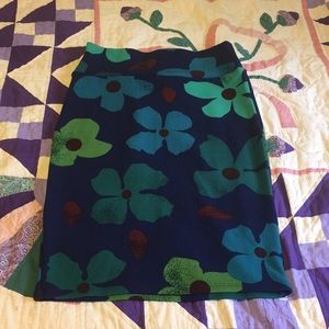 Lularoe Cassie Skirt Size S